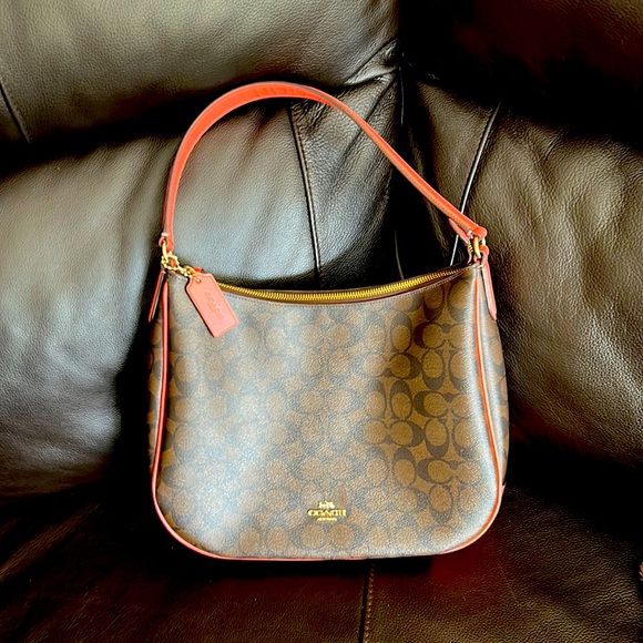 EUC Coach Tote - Picture 1 of 9